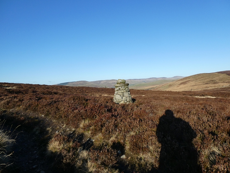 second cairn on castle craigs track